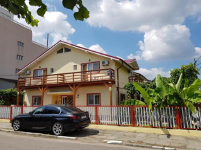 Casa Gabriela, Eforie Nord